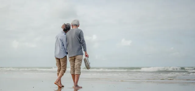 Plan life insurance of happy retirement